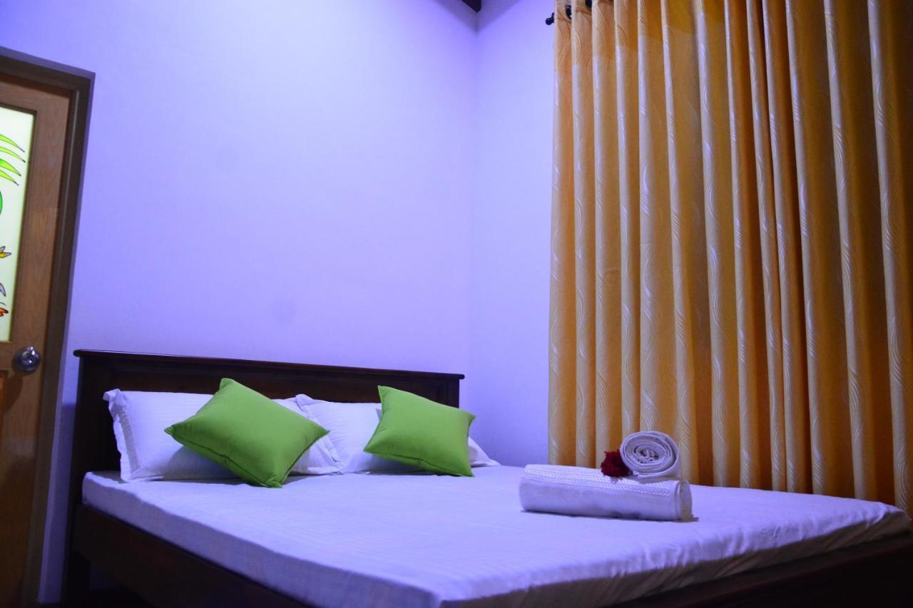Seven Luck Palace Kandy Luaran gambar
