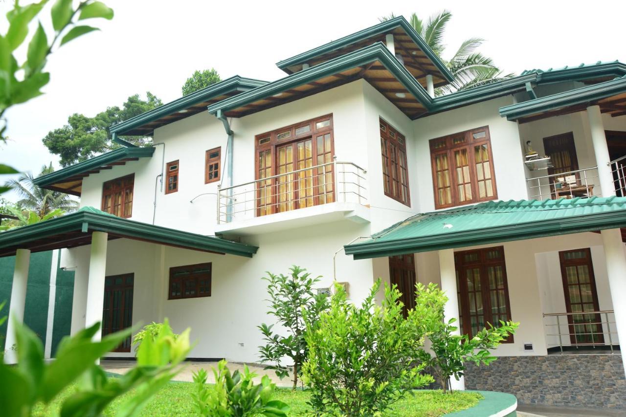 Seven Luck Palace Kandy Luaran gambar