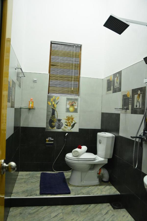 Seven Luck Palace Kandy Luaran gambar